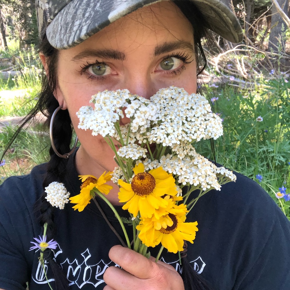 Meet your Posher, Abigail